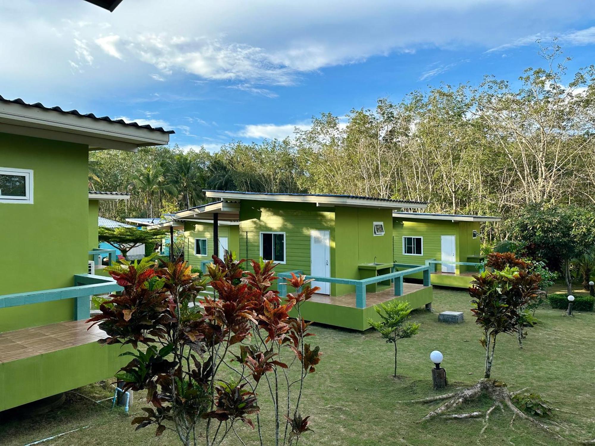 Suan Nai Kokut Resort Ko Kut Exterior foto
